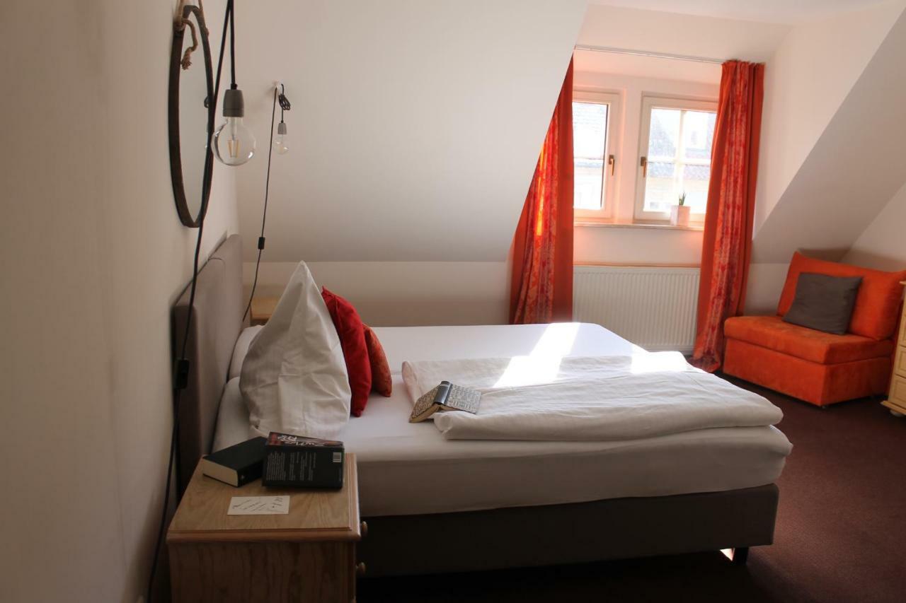 Weingut Gaestehaus Weigand Iphofen Bagian luar foto